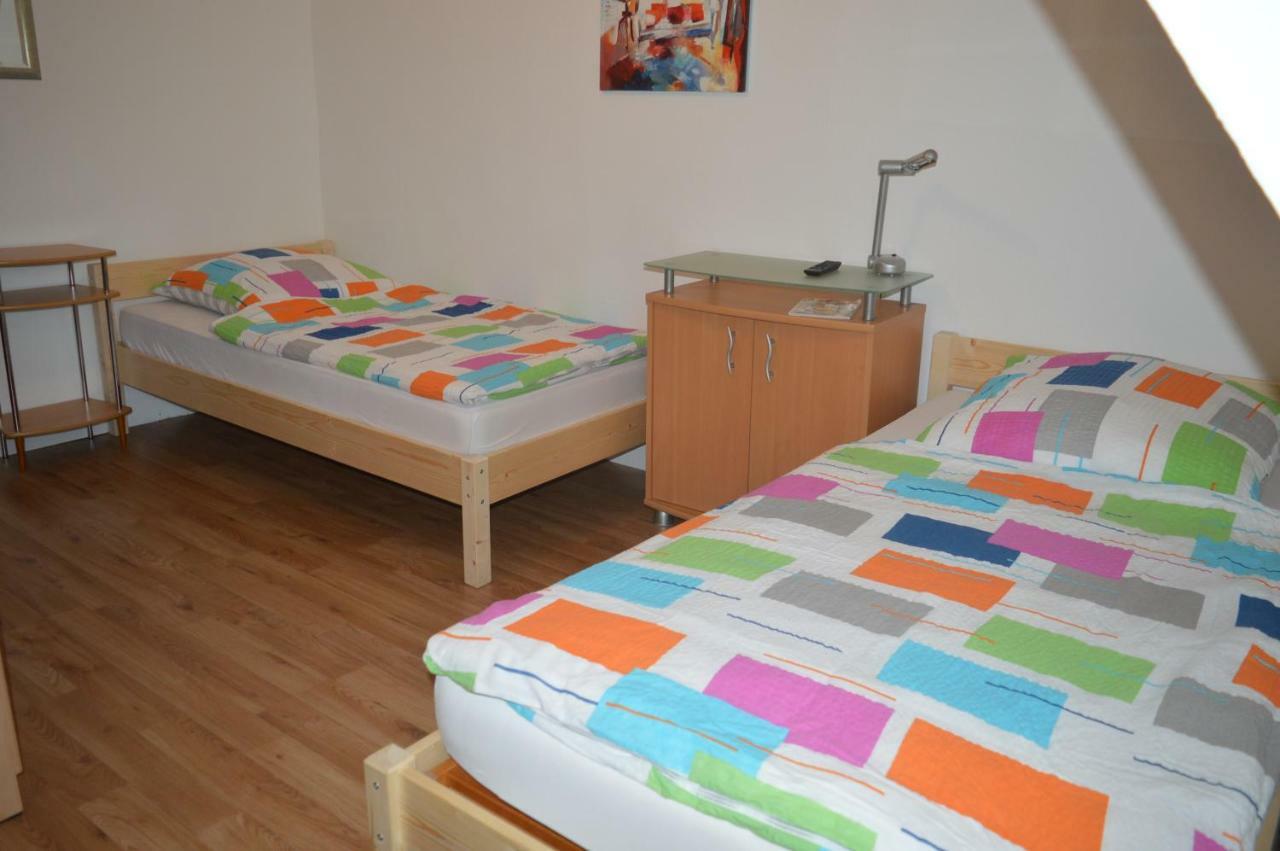 Ferienwohnung "Haus 10" Essen Exteriör bild
